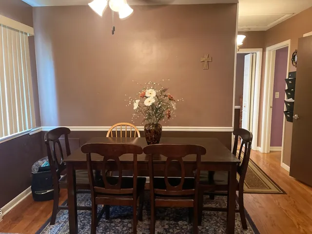 $335,900 | 2205 Mayfair Avenue, Westchester, IL 60154