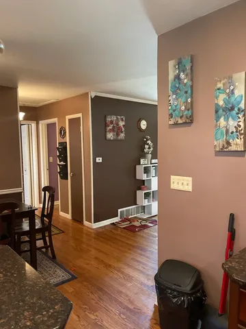 $335,900 | 2205 Mayfair Avenue, Westchester, IL 60154