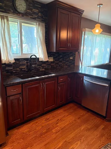 $335,900 | 2205 Mayfair Avenue, Westchester, IL 60154