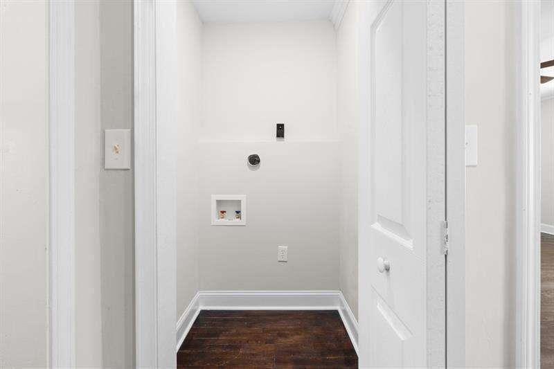 2506 Maple Street East Point, GA 30344 - Photo 8 of 27 Gallery Image 8