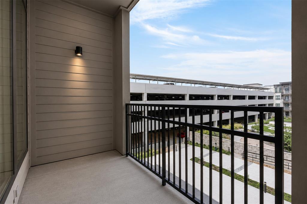 2700 Old Denton Road, Unit 3370 Carrollton, TX 75007 - Photo 24 of 35 a view of a balcony