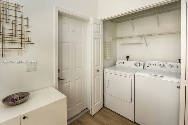 $3,250 | 4333 Vineyard Circle, Unit 4333, Weston, FL 33332