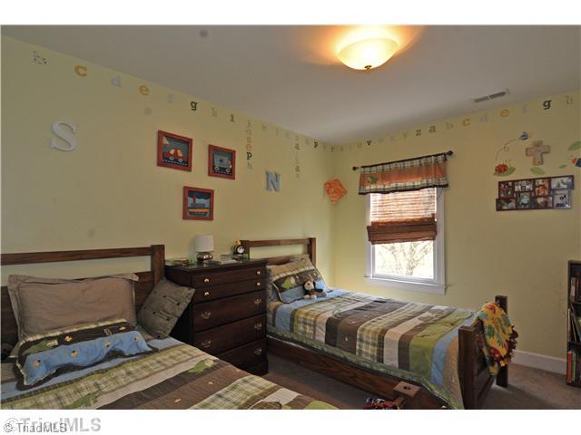 6937 Bridgewood Road Clemmons, NC 27012 - Photo 8 of 15 2nd Bedroom.