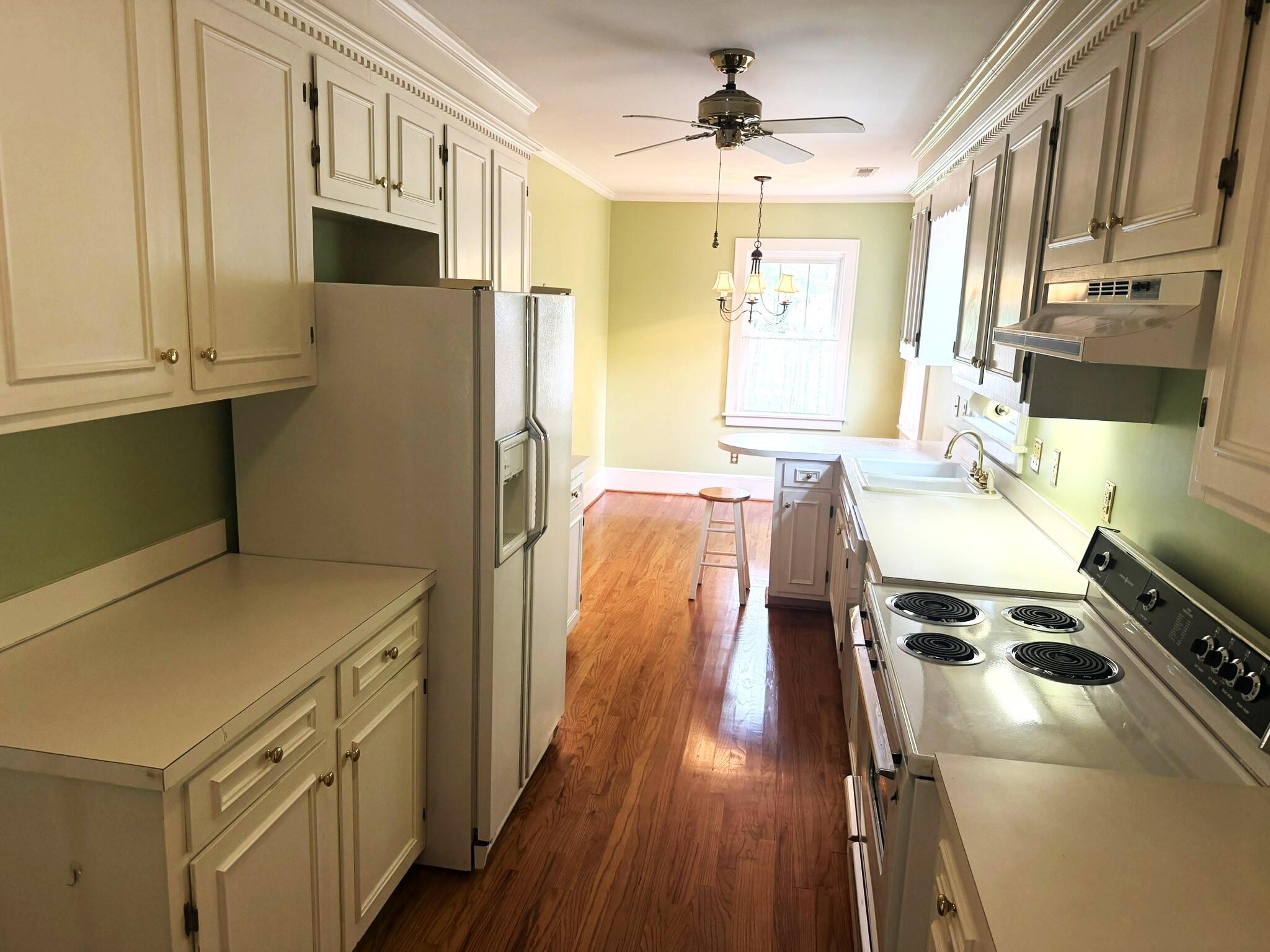 213 Haynsworth Street Sumter, SC 29150 - Photo 12 of 37 IMG_1401