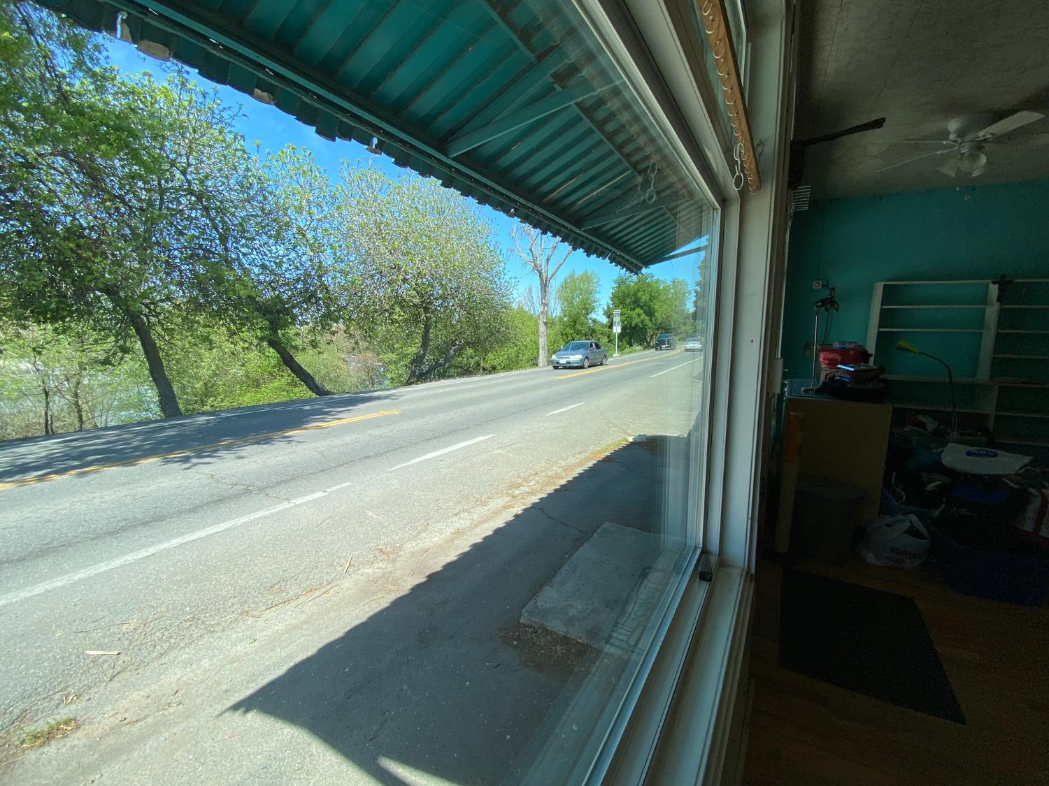 14105 River Road Walnut Grove, CA 95690 - Photo 4 of 41 a view of backyard