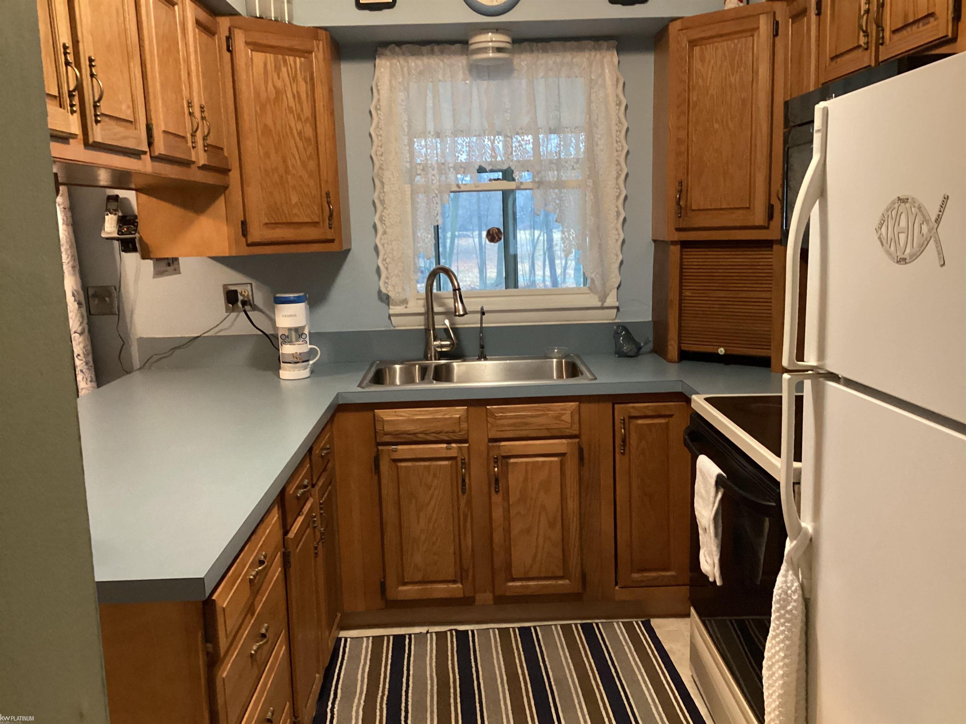 6985 Aitken Road Lexington, MI 48450 - Photo 3 of 16