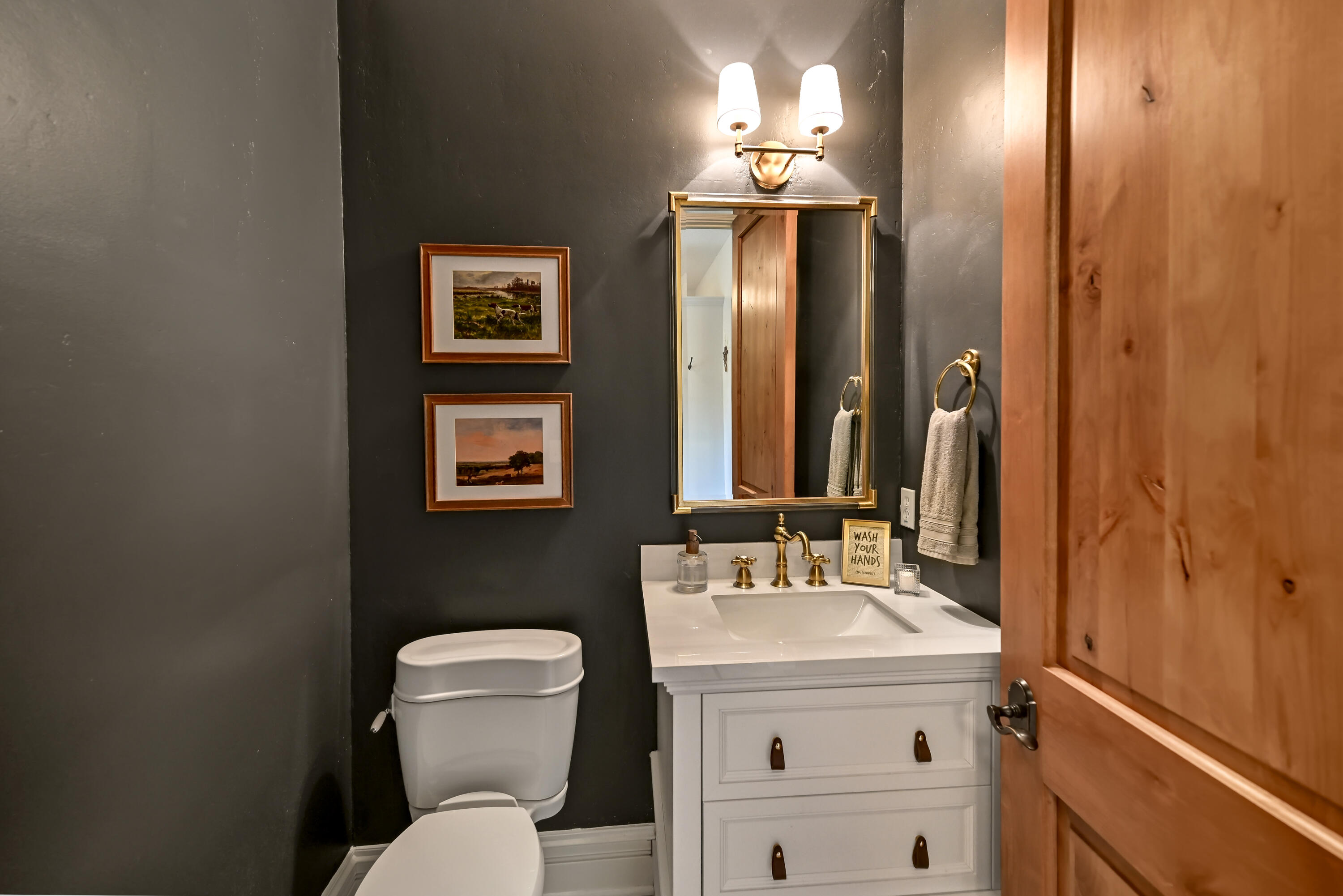 14165 North Pine Bluff Road Mequon, WI 53097 - Photo 21 of 60 DZ14165-5