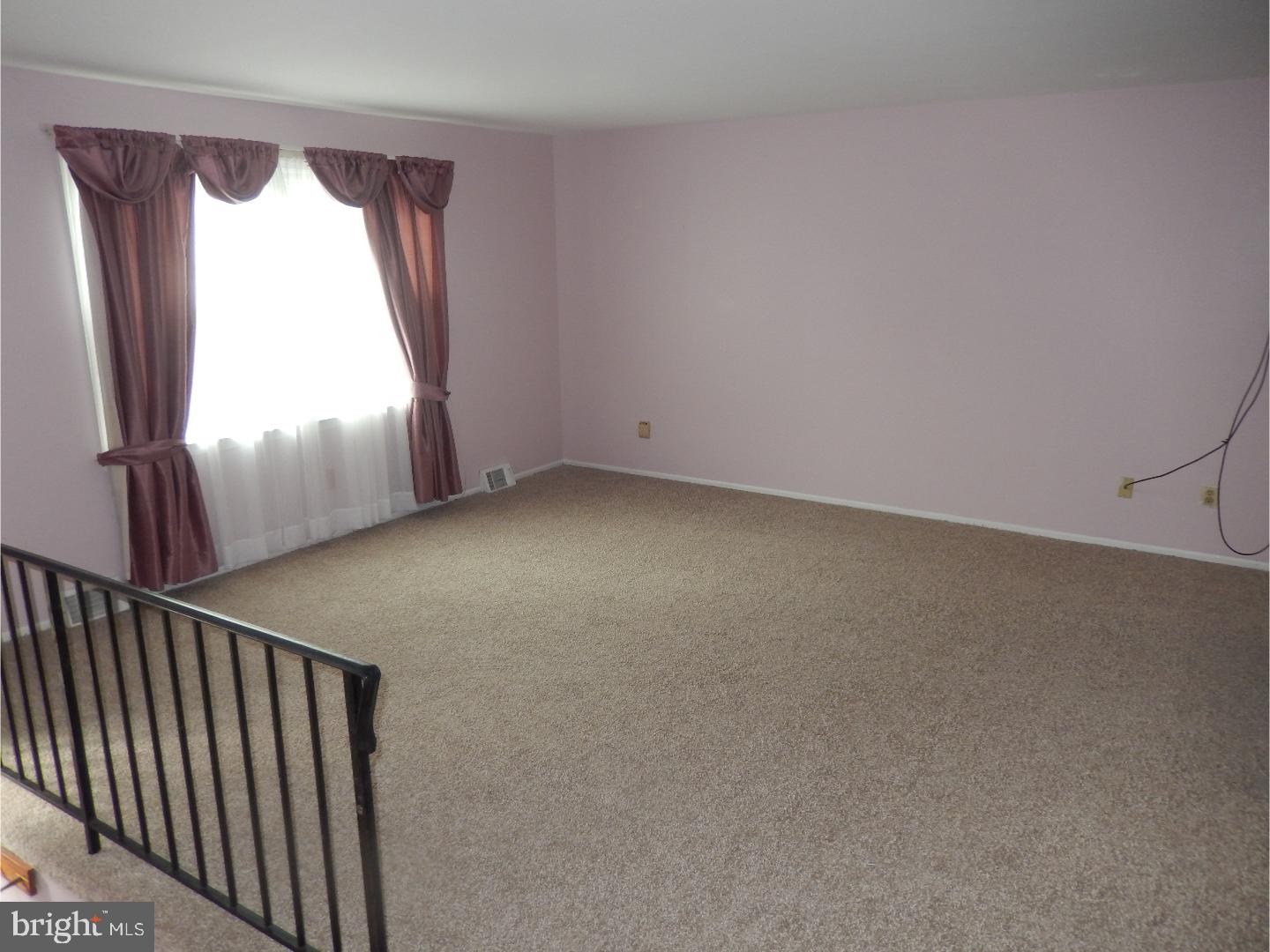 68 Heather Road Newark, DE 19702 - Photo 3 of 22 Gallery Image 3