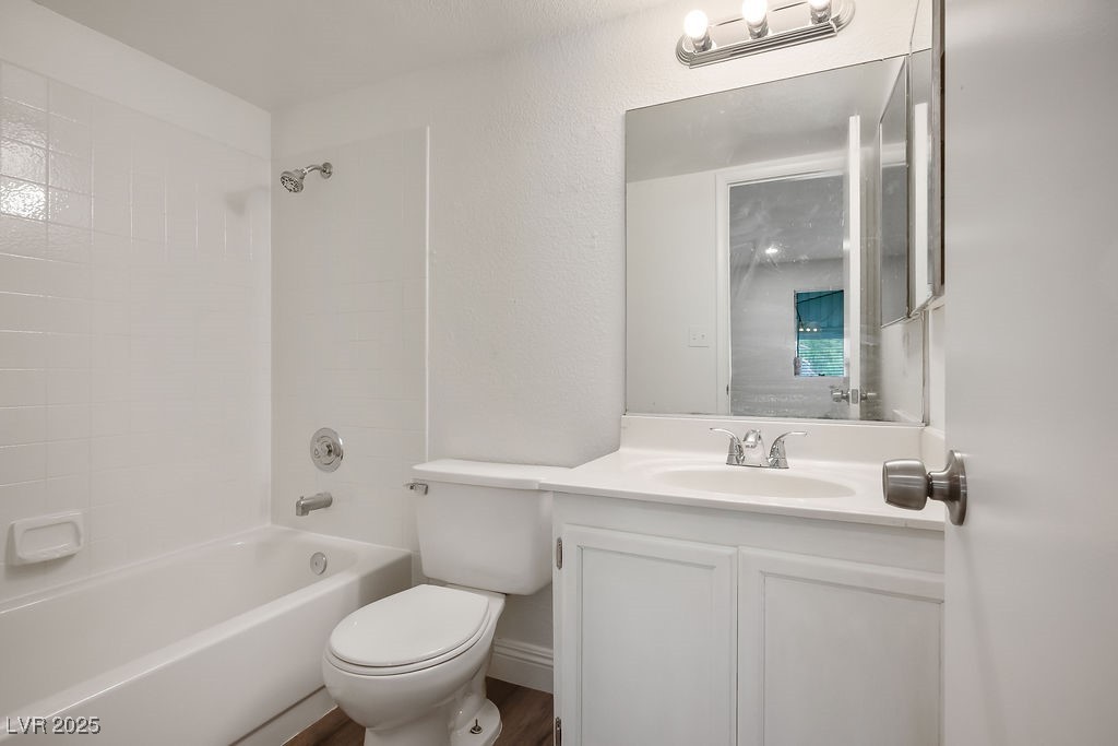 2712 Beaver Creek Court, Unit 102 Las Vegas, NV 89117 - Photo 17 of 27