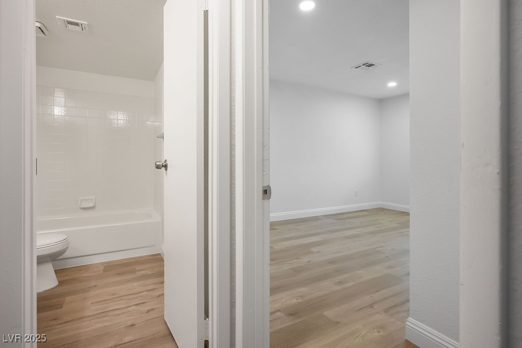 2712 Beaver Creek Court, Unit 102 Las Vegas, NV 89117 - Photo 19 of 27