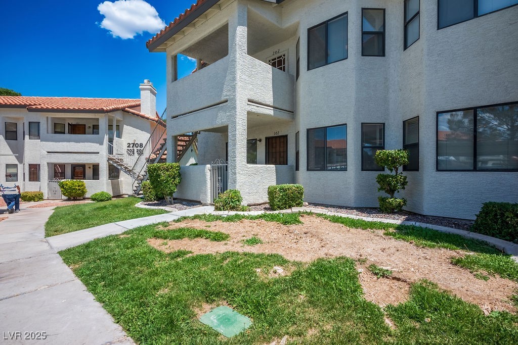 2712 Beaver Creek Court, Unit 102 Las Vegas, NV 89117 - Photo 2 of 27