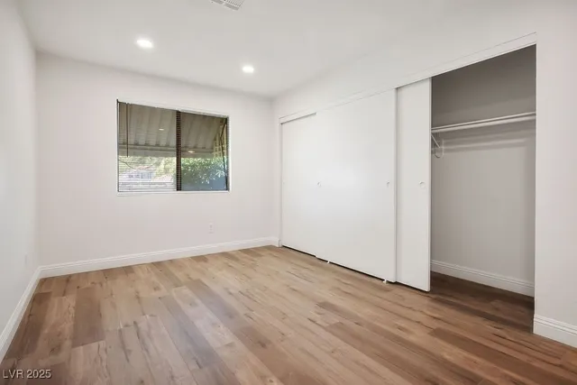 $1,400 | 2712 Beaver Creek Court, Unit 102, Las Vegas, NV 89117