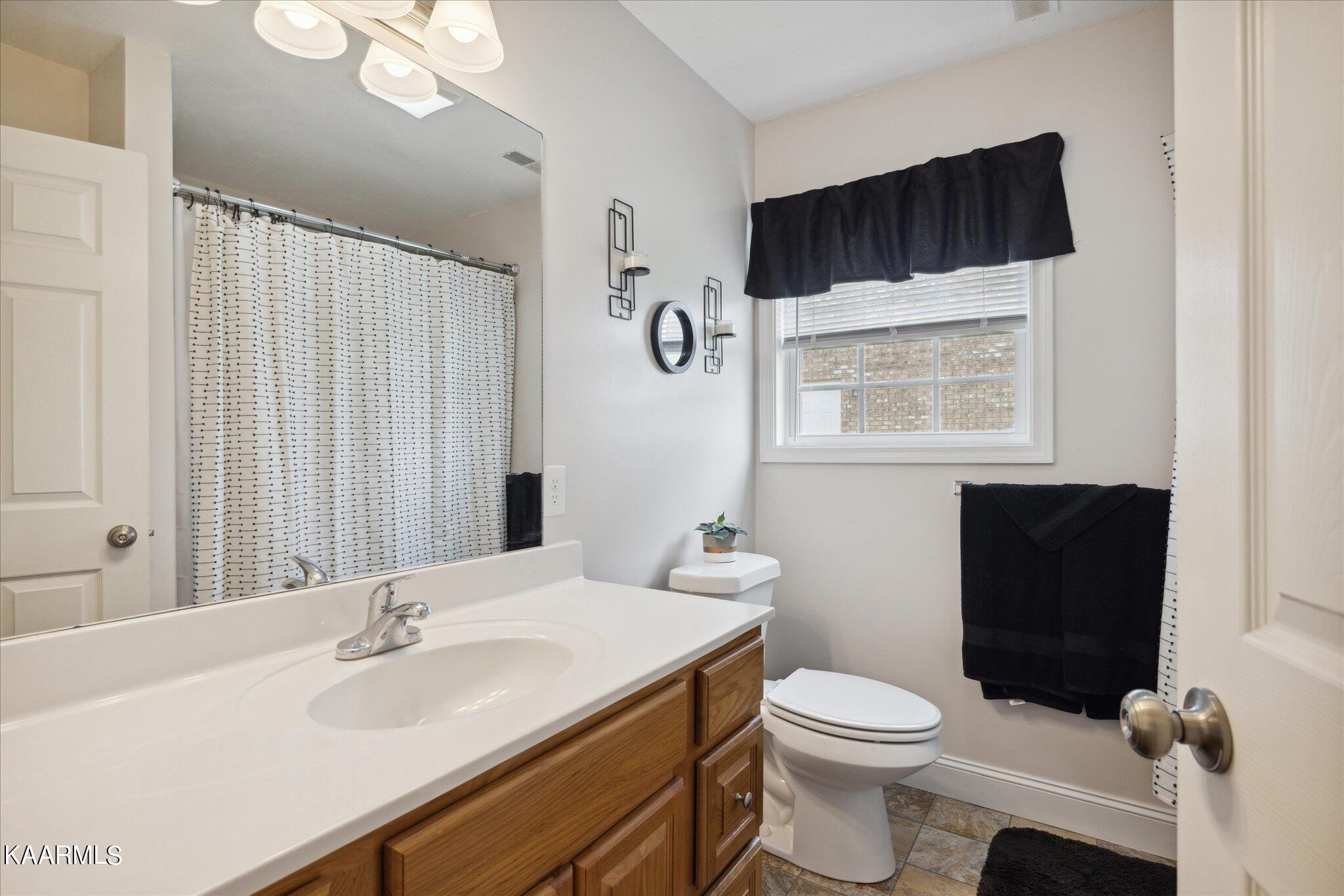 2038 Murphys Chapel Drive Sevierville, TN 37876 - Photo 14 of 25