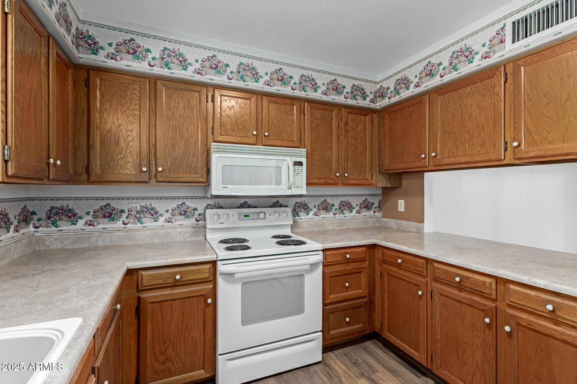 131 North Higley Road, Unit 51 Mesa, AZ 85205 - Photo 11 of 32 11 - Higley