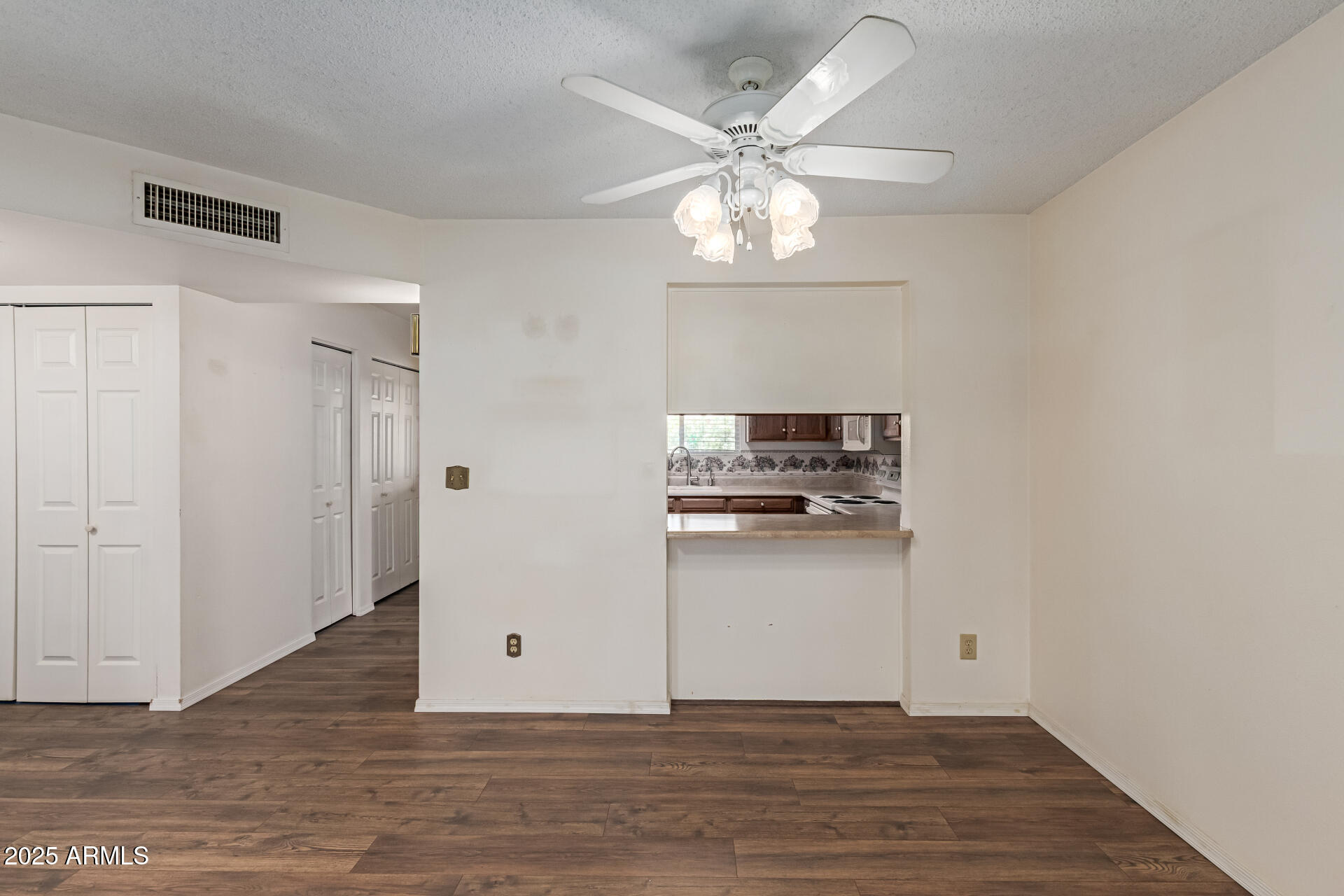 131 North Higley Road, Unit 51 Mesa, AZ 85205 - Photo 8 of 32 08 - Higley