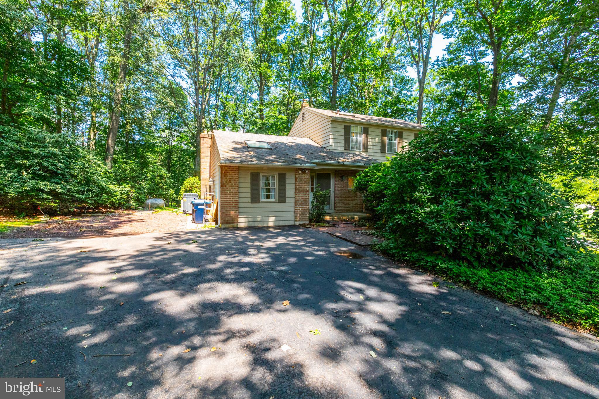 402 Howell Road Exton, PA 19341 - Photo 3 of 39 Gallery Image 3