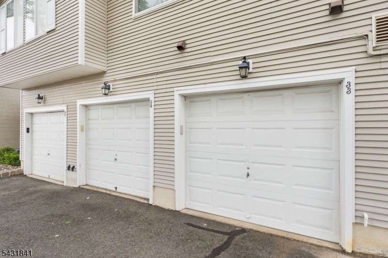 33 Crestmont Road Bedminster, NJ 07921 - Photo 20 of 20