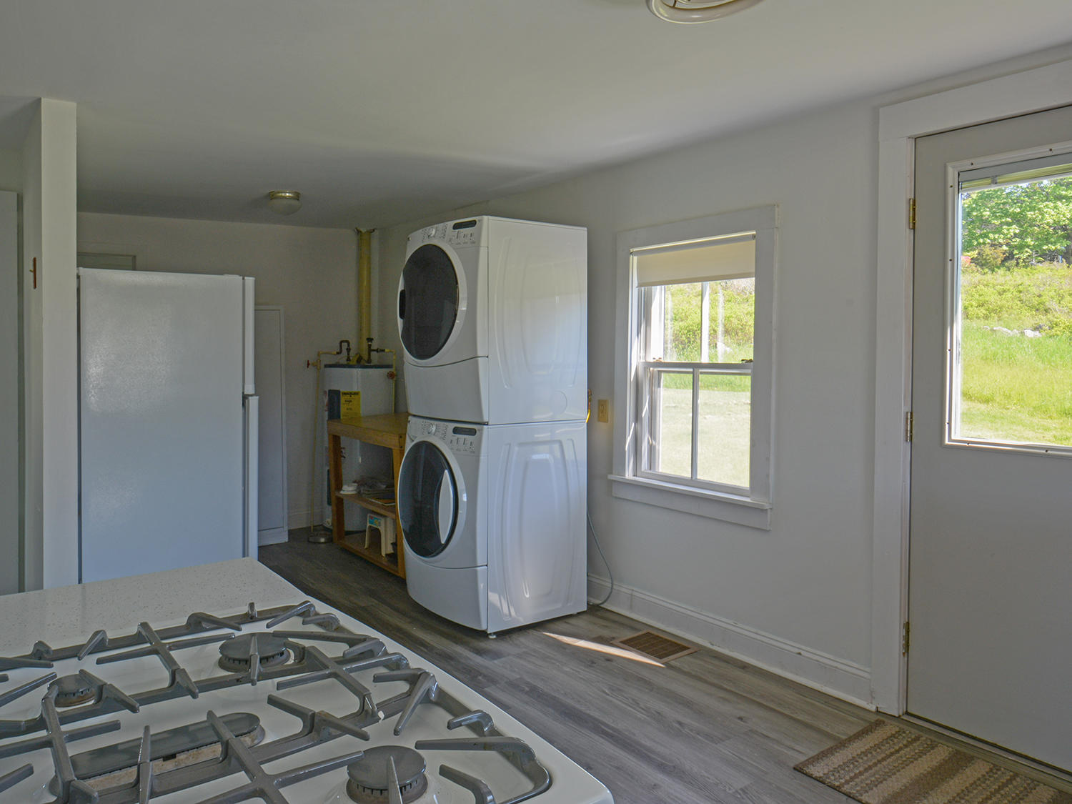 7 Turner Road Swans Island, ME 04685 - Photo 20 of 40 Kitchen laundry 2