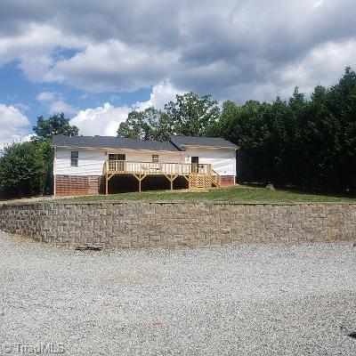 134 Beckner Road Lexington, NC 27292 - Photo 3 of 16 Gallery Image 3