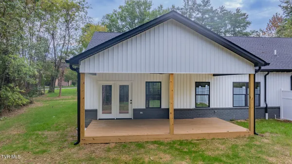 $379,900 | 1519 Carroll Creek Road, Johnson City, TN 37615
