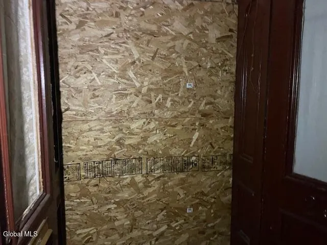 $119,900 | 23 Glen Avenue, Troy, NY 12180