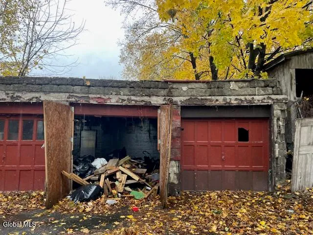 $119,900 | 23 Glen Avenue, Troy, NY 12180