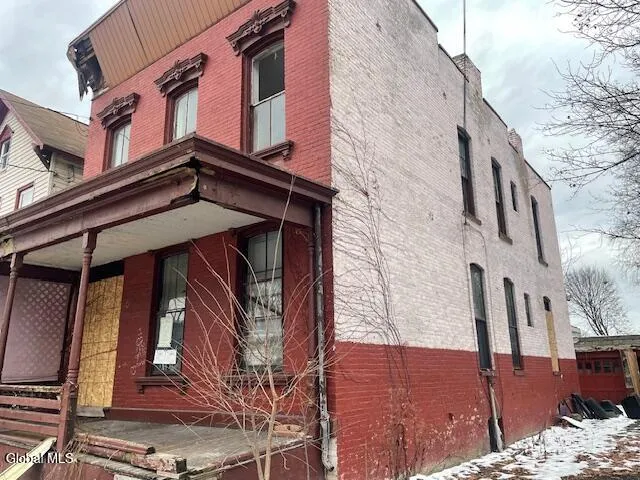 $119,900 | 23 Glen Avenue, Troy, NY 12180