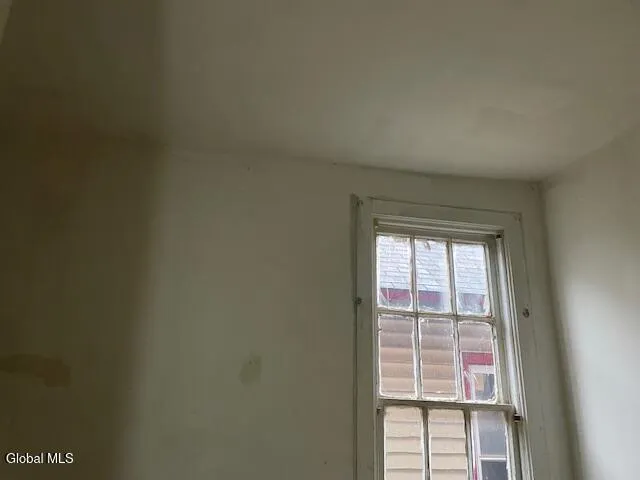 $119,900 | 23 Glen Avenue, Troy, NY 12180