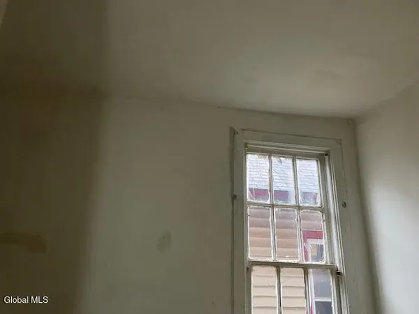 $129,900 | 23 Glen Avenue, Troy, NY 12180
