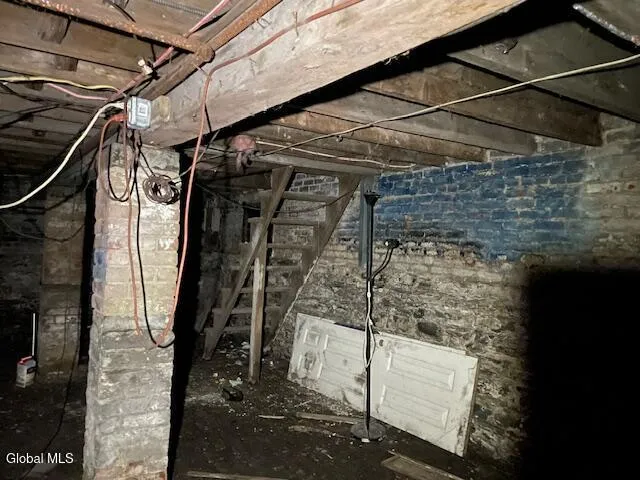 $119,900 | 23 Glen Avenue, Troy, NY 12180