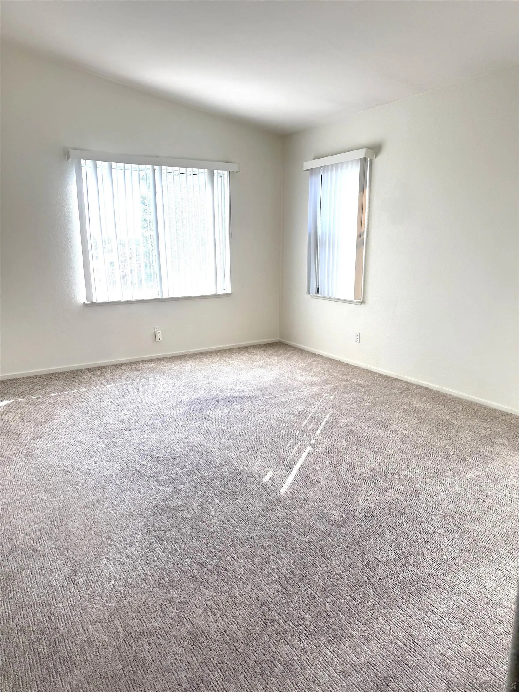 13360 Calderon Road San Diego, CA 92129 - Photo 10 of 22 Gallery Image 10