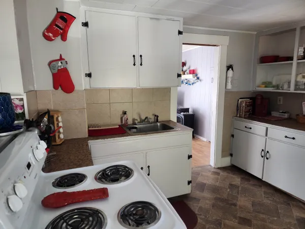 $1,200 | 6 Hagar Lane, Unit C, Littleton, NH 03561