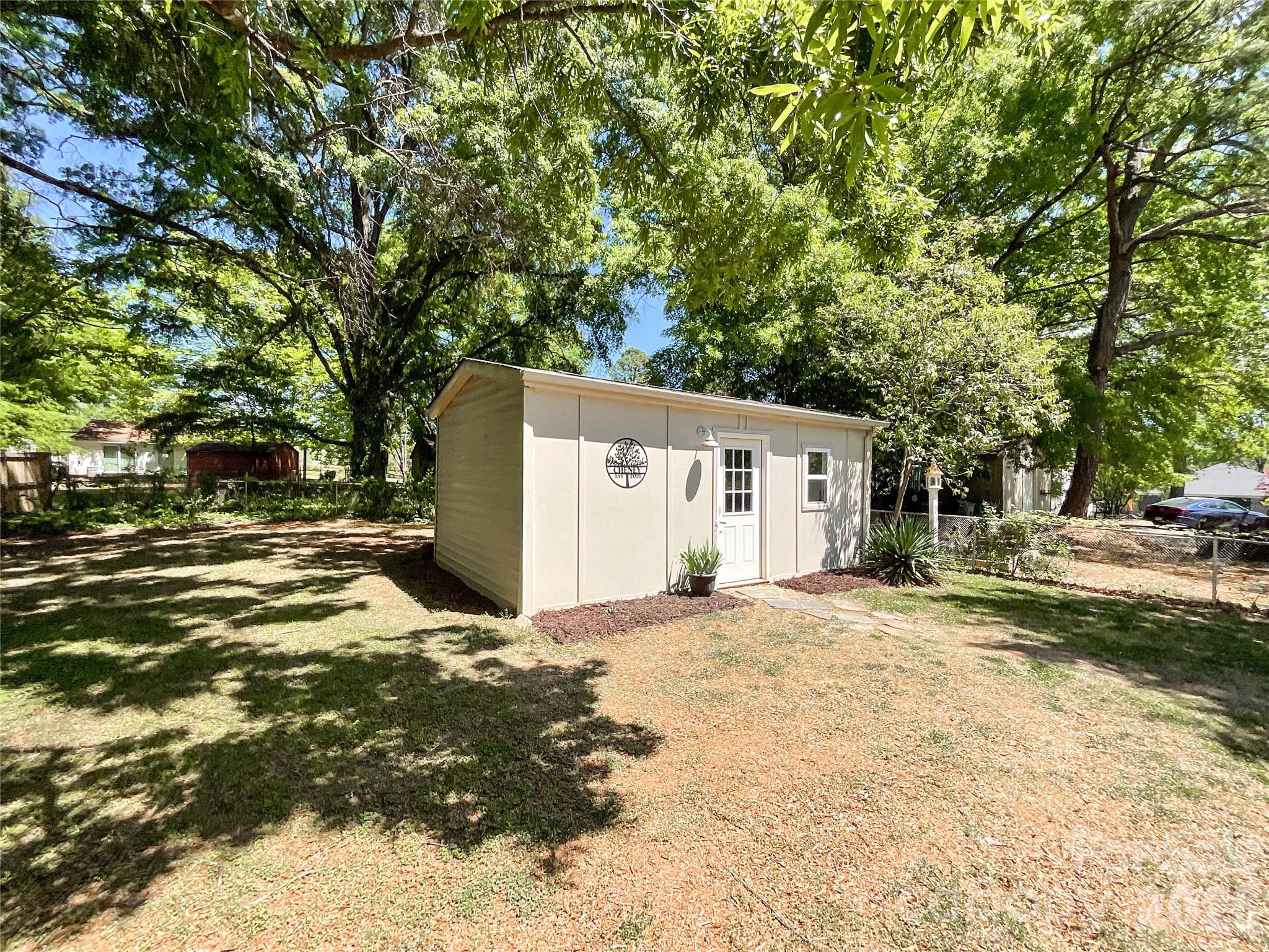 3827 Topsfield Road Charlotte, NC 28211 - Photo 40 of 48 Gallery Image 40