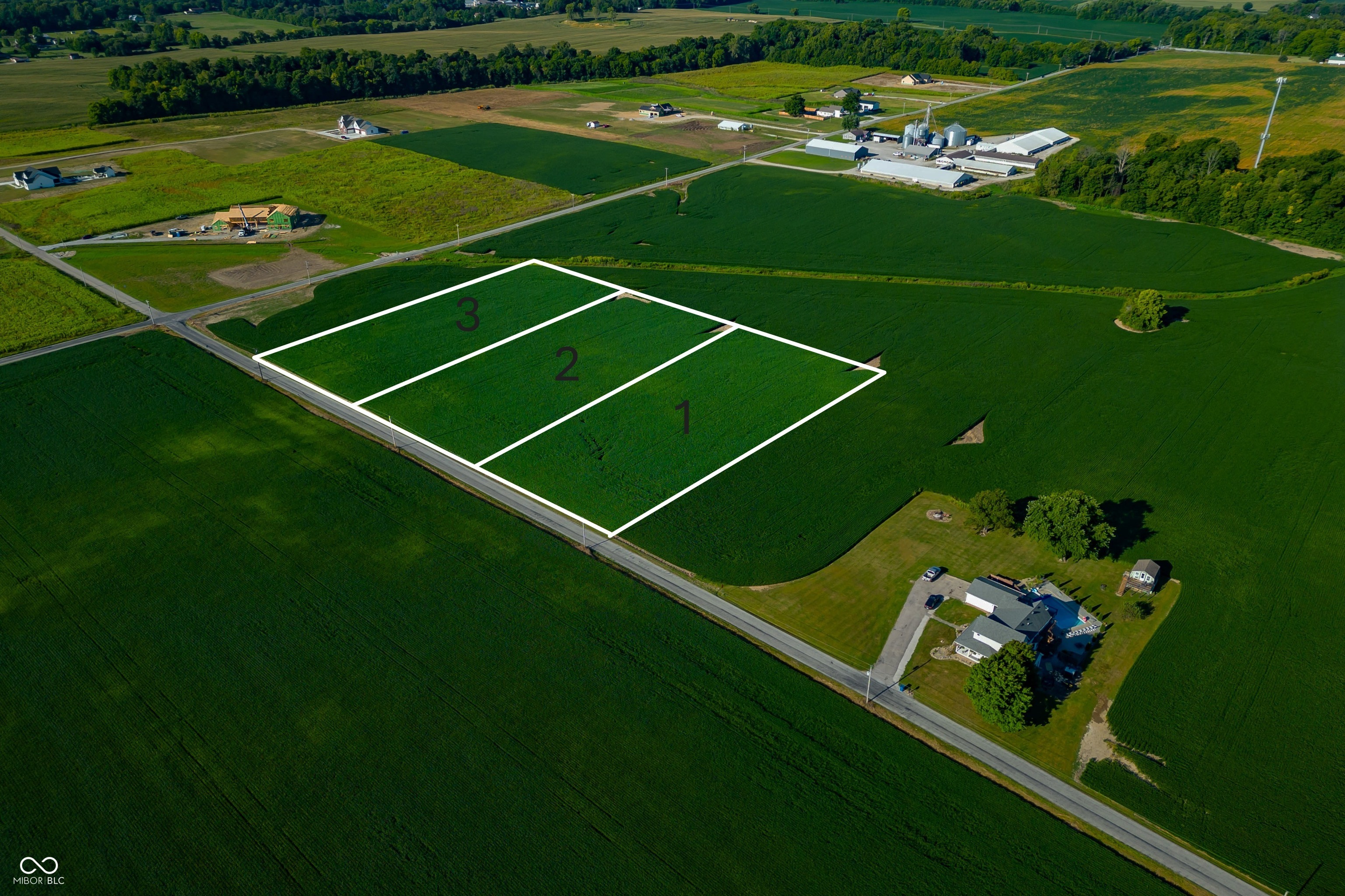 3 Possum Hollow Road Indianapolis, IN 46143 - Photo 3 of 5