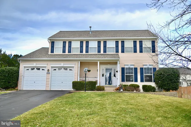 $750,000 | 8908 Edmonston Drive, Bristow, VA 20136