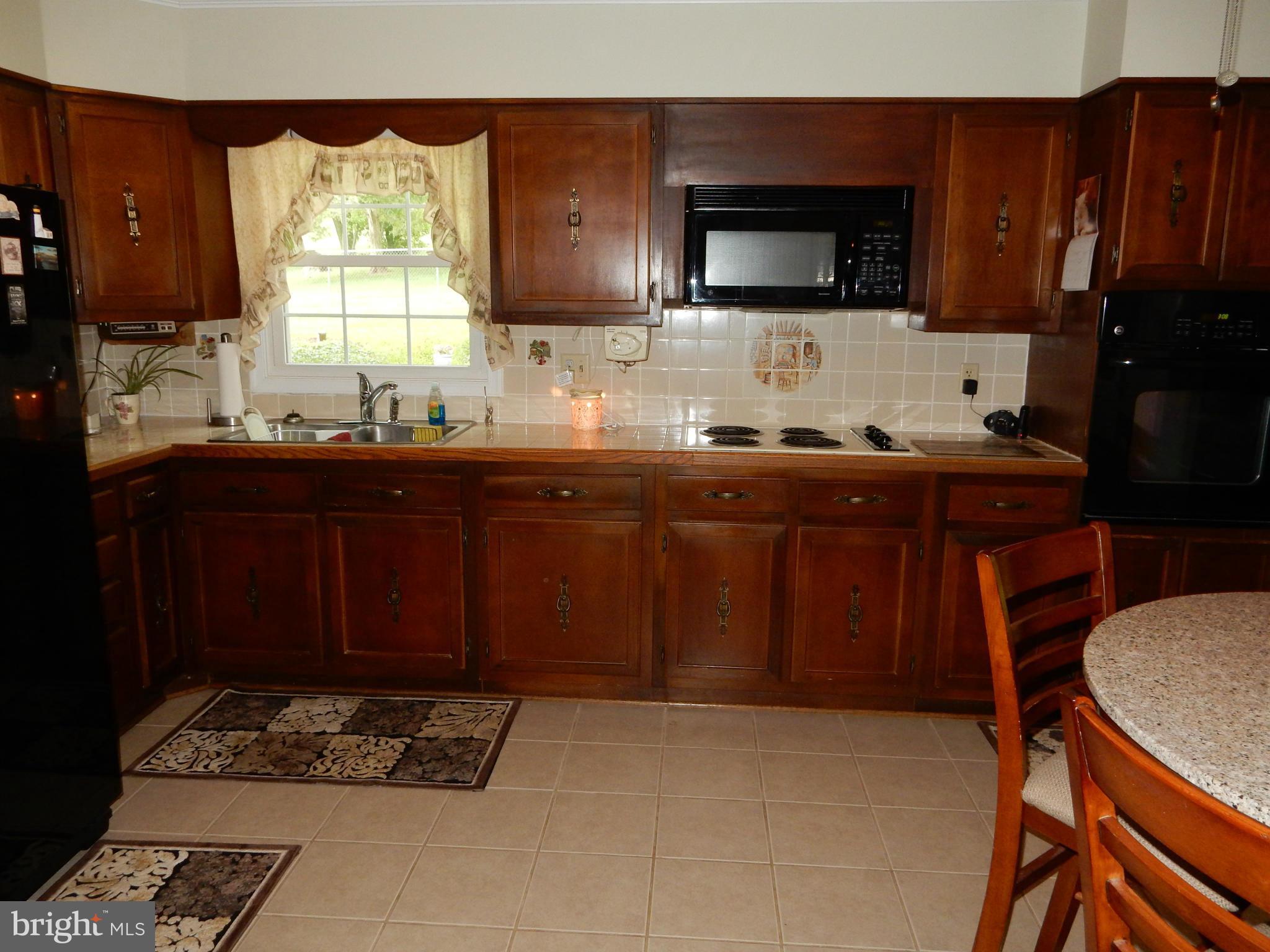 5550 Old Bust Head Road Broad Run, VA 20137 - Photo 26 of 27 Kitchen
