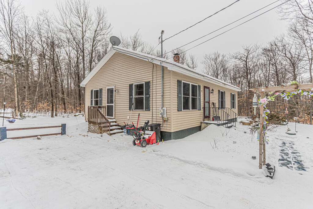39 Voter Hill Road Wilton, ME 04294 - Photo 21 of 35 1 (2 of 32)