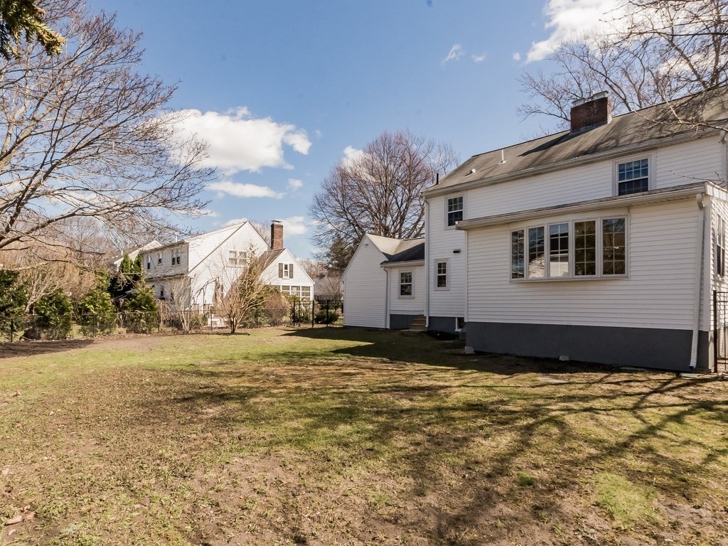 79 Betts Road Belmont, MA 02478 - Photo 33 of 40 Gallery Image 33