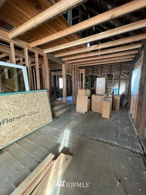 185 Raymond South Bend Road Raymond, WA 98577 - Photo 6 of 14 Gallery Image 6