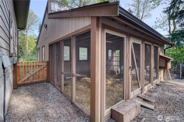 $1,369,000 | 1427 McKenzie Way, Point Roberts, WA 98281