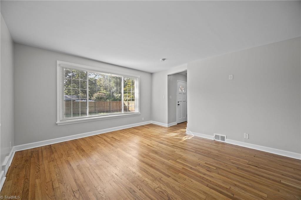 940 North Peace Haven Road Winston-Salem, NC 27104 - Photo 5 of 26 Front Living Room