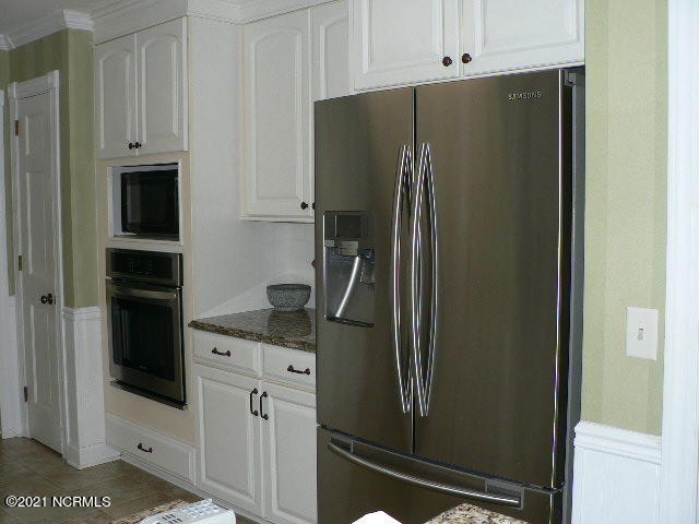 7654 Heritage Road Spring Hope, NC 27882 - Photo 14 of 37 stainless appliances in kitchen