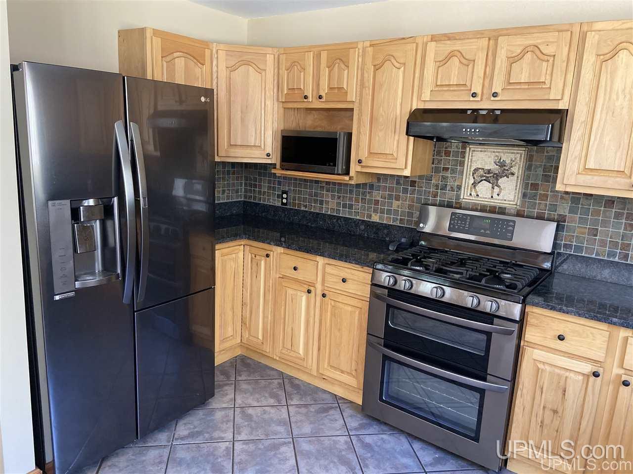 173 Snowfield Road Negaunee, MI 49866 - Photo 12 of 48 Gallery Image 12