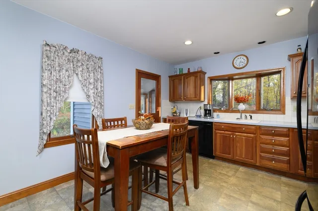 $735,000 | 262 West Street, Weymouth, MA 02188