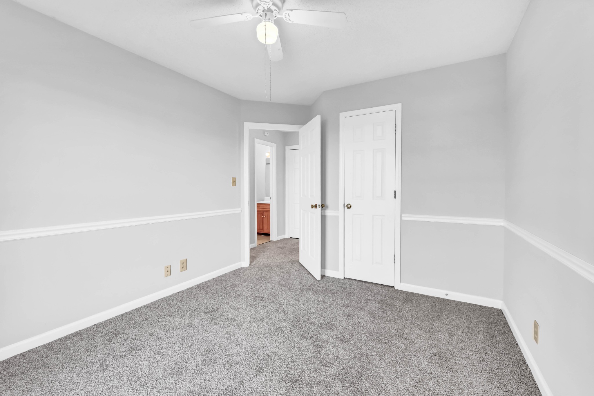 3708 Trenton Road Clarksville, TN 37042 - Photo 23 of 35 a view of an empty room
