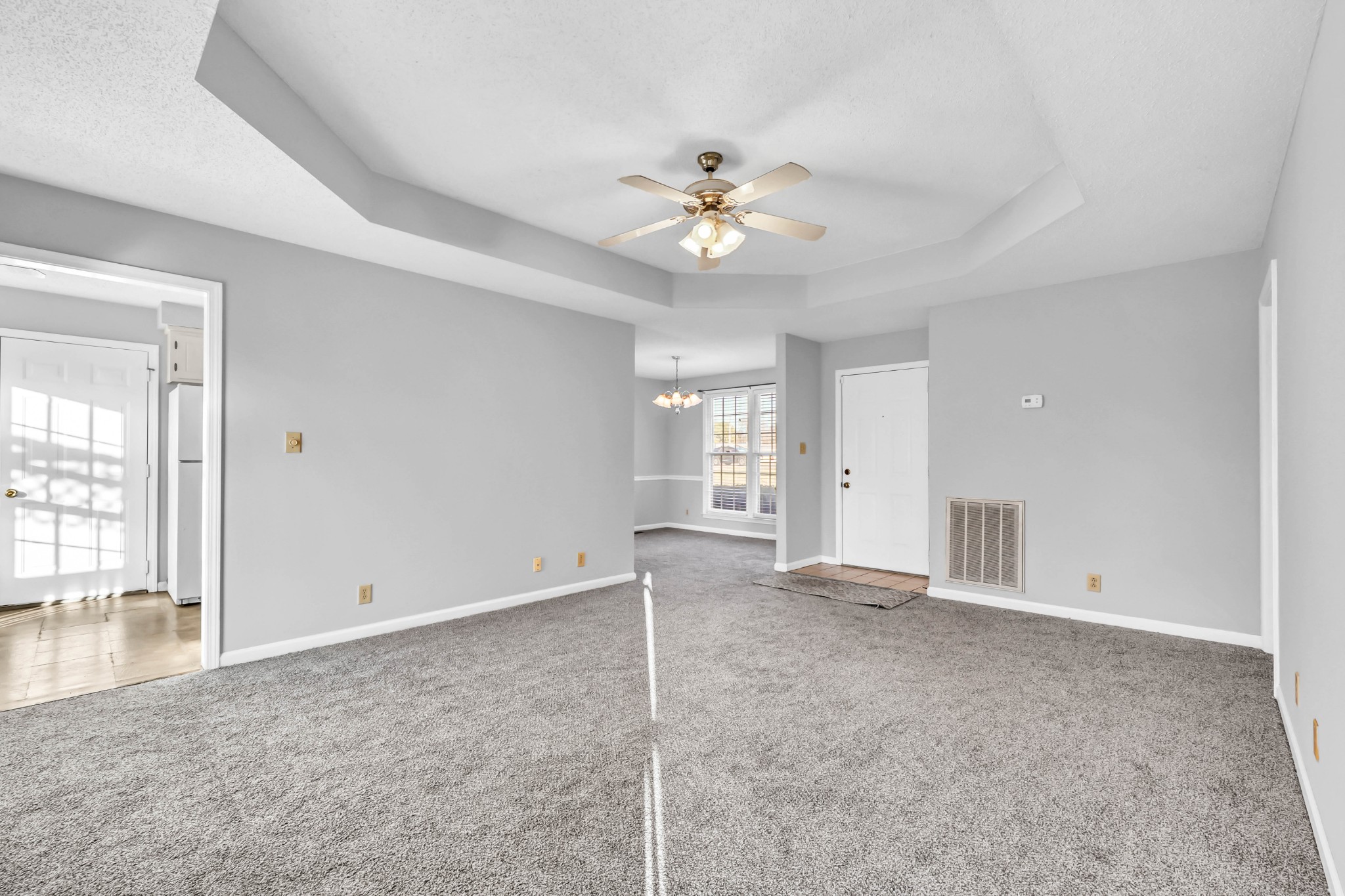 3708 Trenton Road Clarksville, TN 37042 - Photo 10 of 35 a view of an empty room with a window