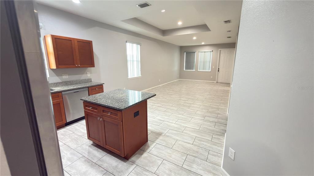 2702 West St Conrad Street Tampa, FL 33607 - Photo 5 of 23