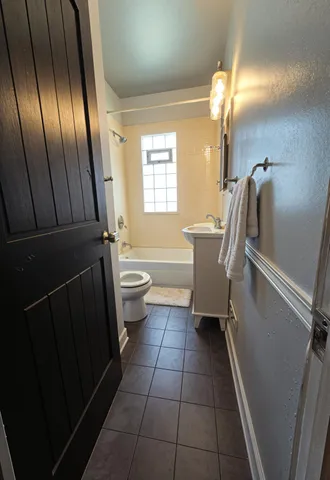 $264,900 | 5828 West Hayes Avenue, West Allis, WI 53219