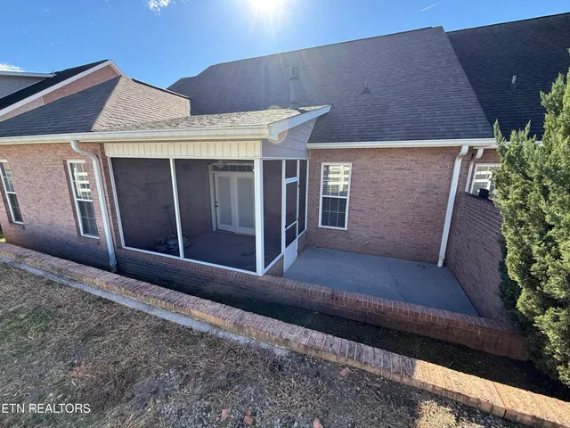 $415,000 | 1124 Creekside Village Way, Seymour, TN 37865