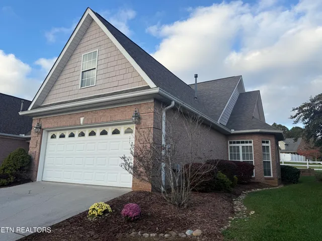 $415,000 | 1124 Creekside Village Way, Seymour, TN 37865